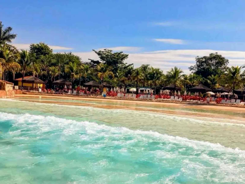 Piscinas de Ondas